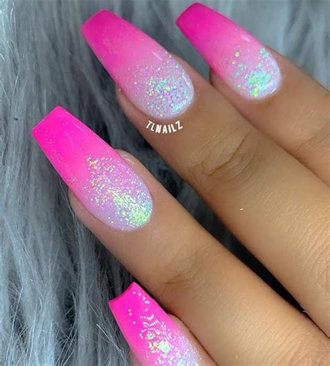 21 Ways To Wear Pink And White Ombre Nails Stayglam Pink Acrylic