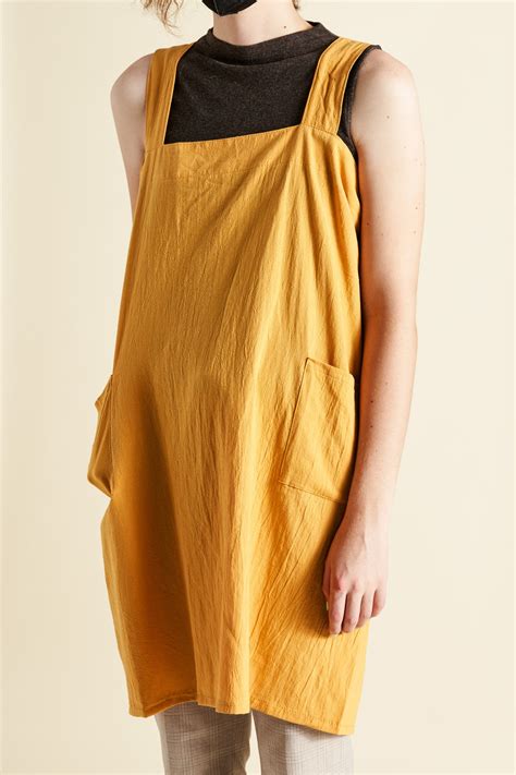 The Best Aprons According To The Bon Appétit Test Kitchen Bon Appétit