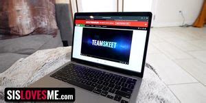 After Watching Porn Online Roxie Is Feeling Incredibly Horny And Her Stepbrother Is There To