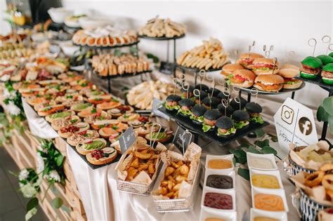 Buffet Table With Burgers Sandwiches Tacos And Other Finge Flickr