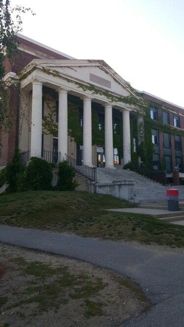 Concord High School I Took This Pic Places To Visit New England