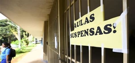 Em Salvador Duas Escolas Particulares Suspendem Aulas Por Conta Do