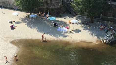 A Varallo Sesia Nel Vercellese La Prima Spiaggia Per Naturisti Lungo Un