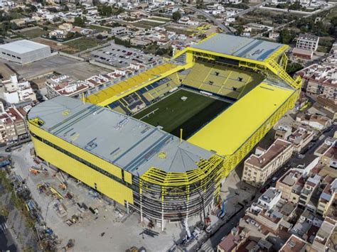 El Villarreal CF estrena este sábado su nuevo estadio de La Cerámica