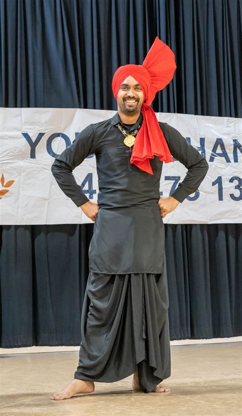 Malwai Gidha Coaching Classes in Calgary | Young Bhangra