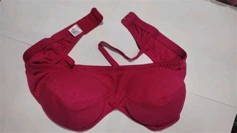 Plain Seamless 34b Maroon Padded Ladies Cotton Bra At Rs 30 Piece In