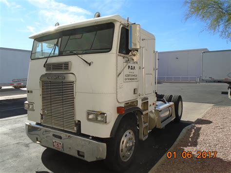 1991 Freightliner Cab Over Truck Tractor Wsleeper Single Axle Eaton 8 Speed Transmission Vin