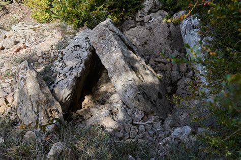 Dolmen De Montad Ajuntament D Isona I Conca Dell