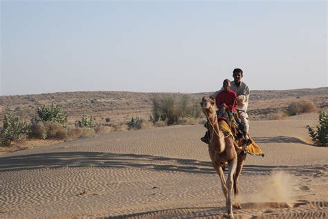 Globetrotting Kids: Camel Riding ~ Globetrotting Mama