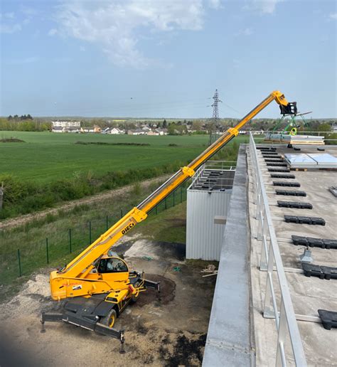 Remplacement Exutoires De D Senfumage Sur Toit Dune Usine Dans Le Cher