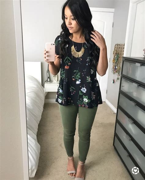 Floral Printed Top 4 Ways Putting Me Together Bloglovin’