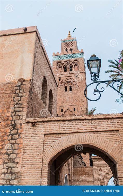 Mezquita De Koutoubia En Marrakesh Marruecos Foto De Archivo Imagen