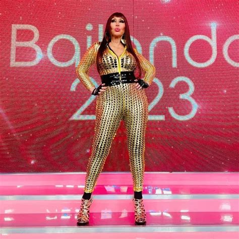 A Lo Pampita Moria Casán Se Suma A Los Pantaloncitos Customizados Y Paraliza El Bailando 2023