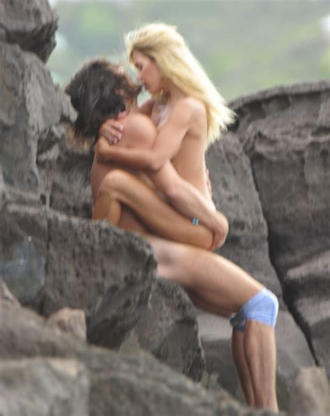 Shauna Sand Caught Having Sex On Beach Xsexpics