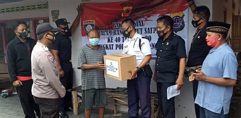 Hut Satpam Ke Polres Majalengka Berikan Bantuan Sembako Ke Warga