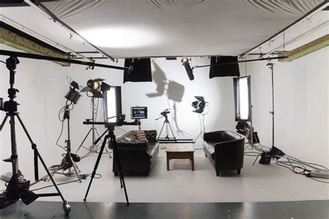 Spectre Invest In 2024 Photo Studio Design Videos Room Film Studio