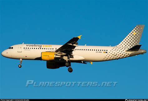 Ec Mbl Vueling Airbus A Photo By Simone De Stradis Id