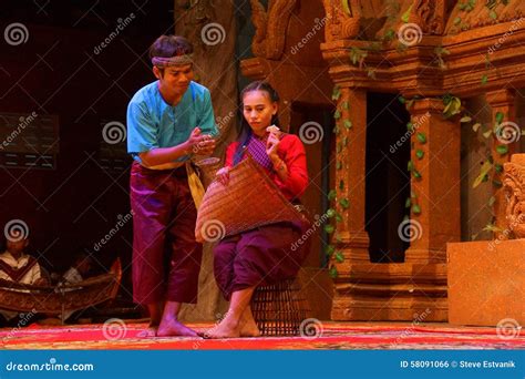 Traditional Cambodian Basket Dance Editorial Photo Image Of Angkor