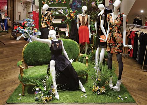 Visual Merchandising Seeing Is Believing