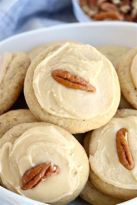 Brown Sugar Pecan Cookies With Brown Sugar Frosting My Incredible Recipes