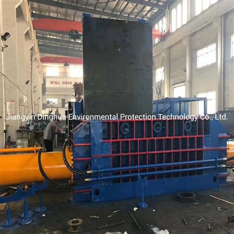 Hydraulic Waste Scrap Steel Iron Metal Recycling Baler Baling Machine