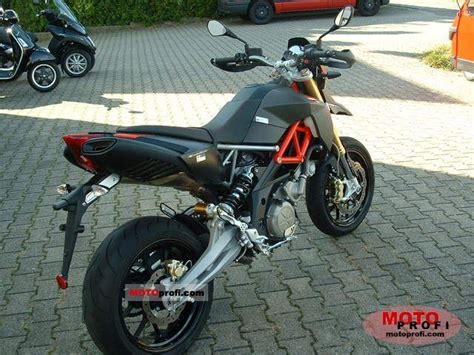 2010 Aprilia Dorsoduro 750 Factory Moto ZombDrive