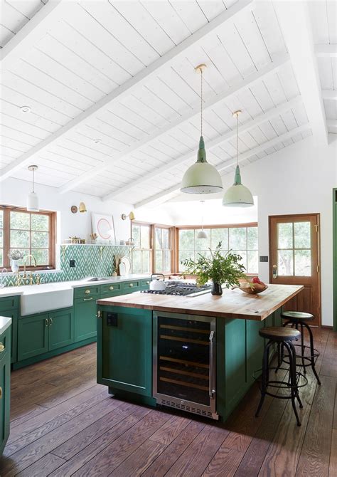 20 Emerald Green Kitchen Accessories