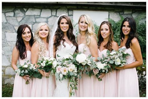 Gorgeous Bridesmaid Hairstyles Were Totally Obsessed With