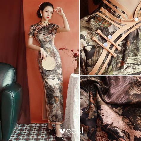 Chinesischer Stil Vintage Champagner Drucken Cheongsam 2022