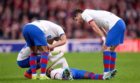 ديكو يوضح مدى إمكانية تعاقد برشلونة مع بديل لـ بالدي في يناير بطولات