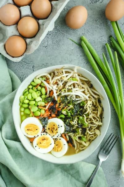 Easy Homemade Ramen With Eggs In The Microwave Dinner Eggs