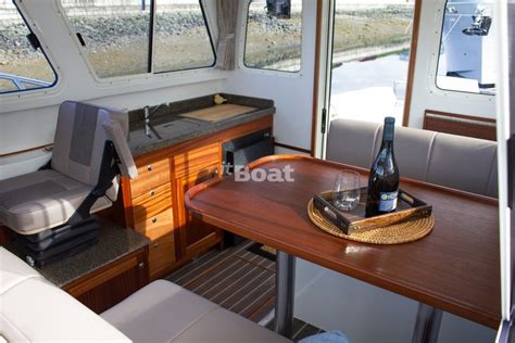 Ocean Sport 33 Roamer Prices Specs Reviews And Sales Information