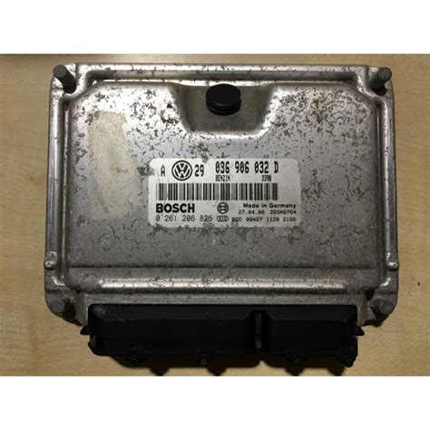 ECU MOTOR BOSCH ME7 5 10 0261206826 VAG 036906032D