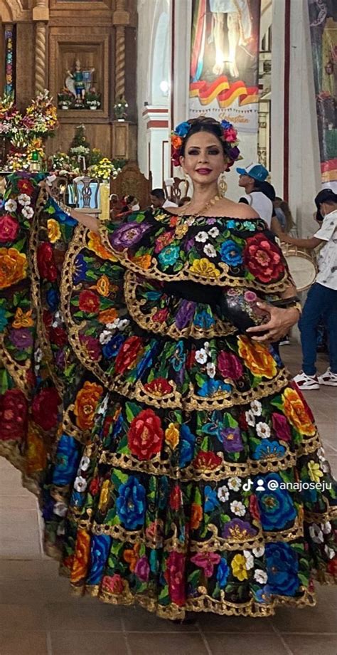 Vestidos Mexicanos Tradicionales En México