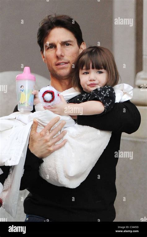 Tom Cruise Leaving His Manhattan Residence Carrying His Daughter Suri