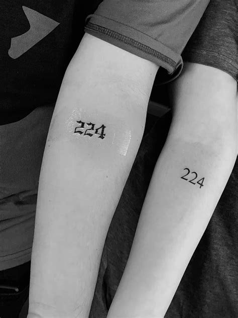 99 Word Tattoos That May Speak To Your Heart And Skin En 2024 Tatoos