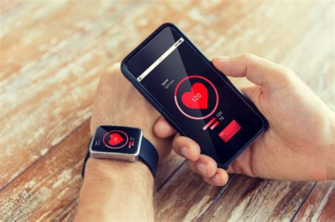 Wearables o que é e como melhoram a saúde na empresa Clinimed