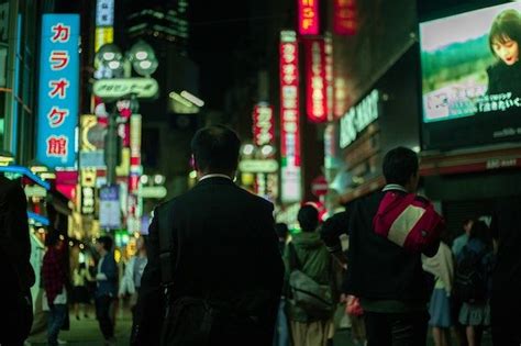 Trabalhar no Japão vale a pena Veja dicas salários e custo de vida