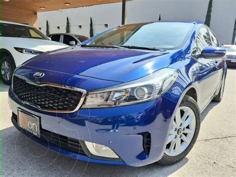 Kia Forte Sedan EX Usado 2018 Color Azul Precio 235 000