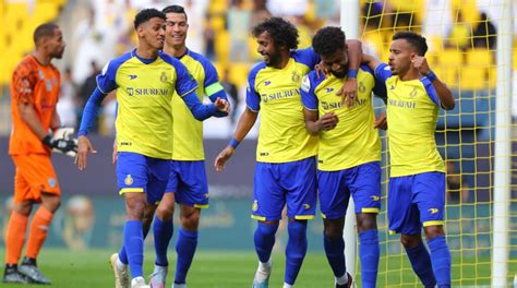 النصر يقسو على أبها بثلاثية ويحجز مقعدًا في نصف نهائي كأس الملك