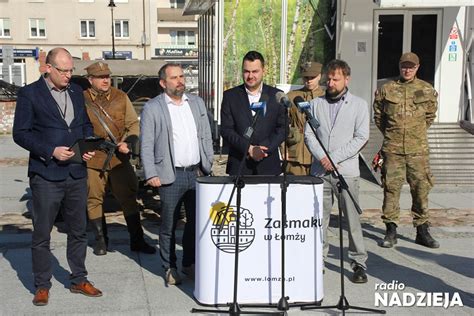 Om A Mobilne Muzeum O Nierzy Wykl Tych Na Starym Rynku Radio Nadzieja