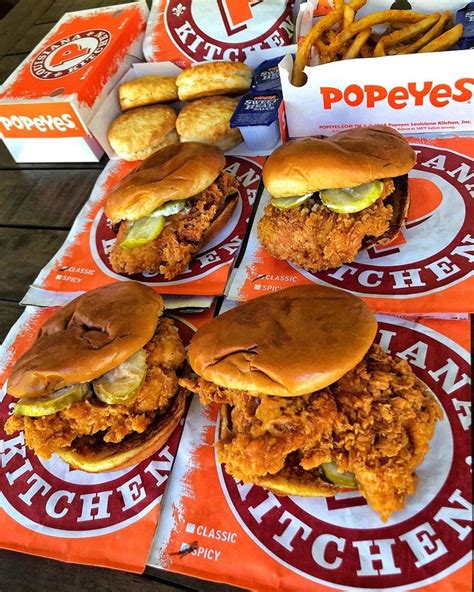 Popeyes Chicken Sandwiches 🐔 Food Cravings Popeyes Food Food