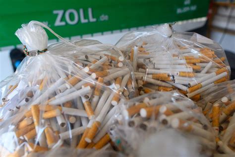 Près de 11 5 tonnes de cigarettes de contrebande saisies dans la Loire