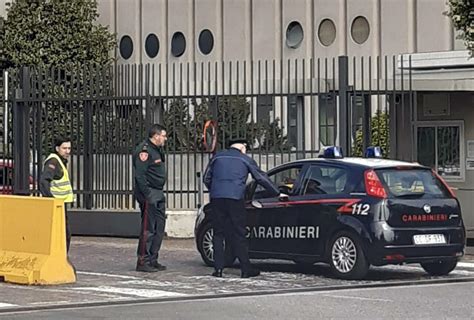 Incidente Sul Lavoro A Pioltello Operaio Muore Schiacciato Tra Due