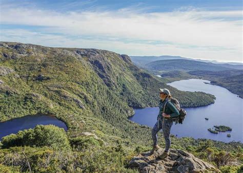 Cradle Mountain Summit Walk: Ultimate Guide [2024]