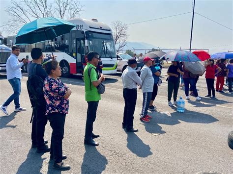 La Jornada Bloquean Carretera M Xico Pachuca Para Exigir Dotaciones