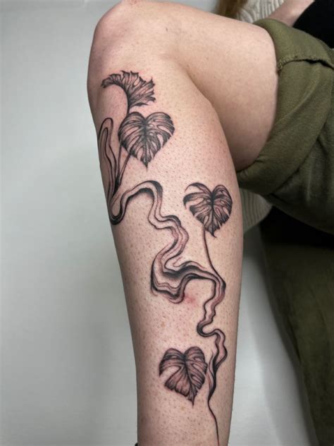 Monstera Leaf Tattoo Design