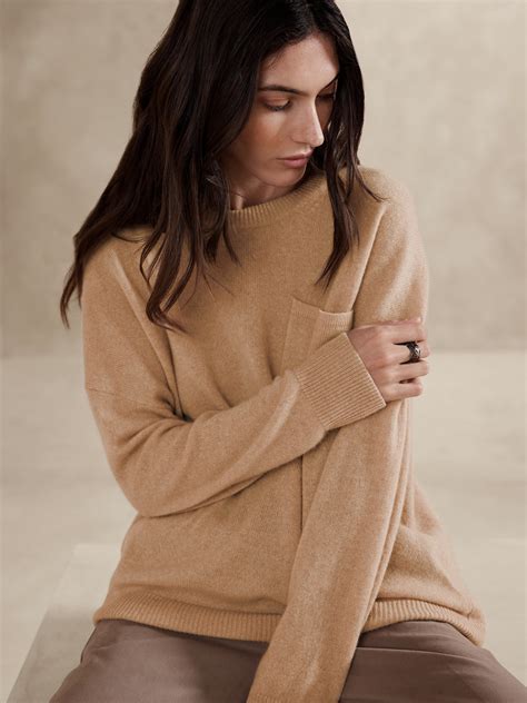 Caro Oversized Lightweight Cashmere Sweater Banana Republic