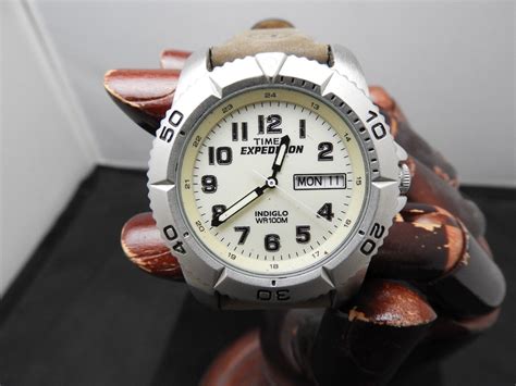 Timex T46681 Mens Expedition Watch Cream Ss Day Date Indiglo Wr100m 916 54 Ebay