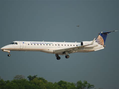 Continental Express Embraer ERJ 145XR N34111 Arriving Fr Flickr